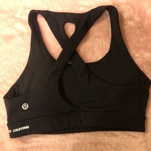 Lululemon x Barrys Bootcamp Time To Sweat Bra